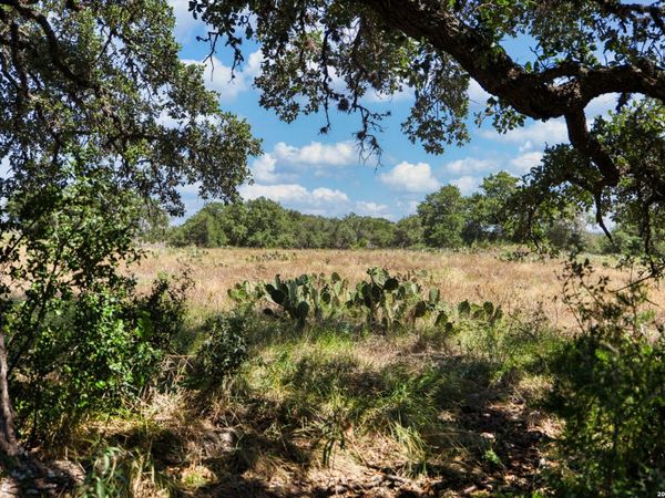 LOT 15 Thornton Ridge Dr, Kerrville, TX 78028
