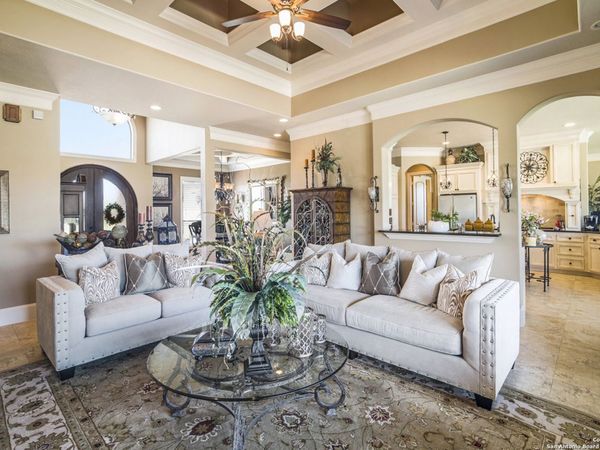 11668 GRANDVIEW DR, Montgomery, TX 77356