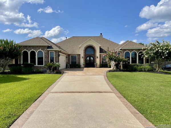 11668 GRANDVIEW DR, Montgomery, TX 77356