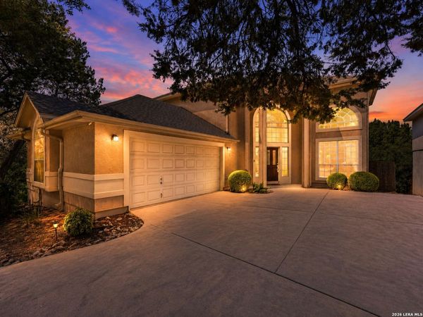33 GREENS CLF, San Antonio, TX 78216