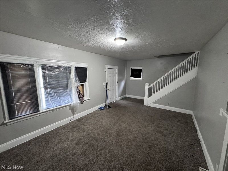 11205 Continental Avenue , Cleveland, OH 44104 Photo 4