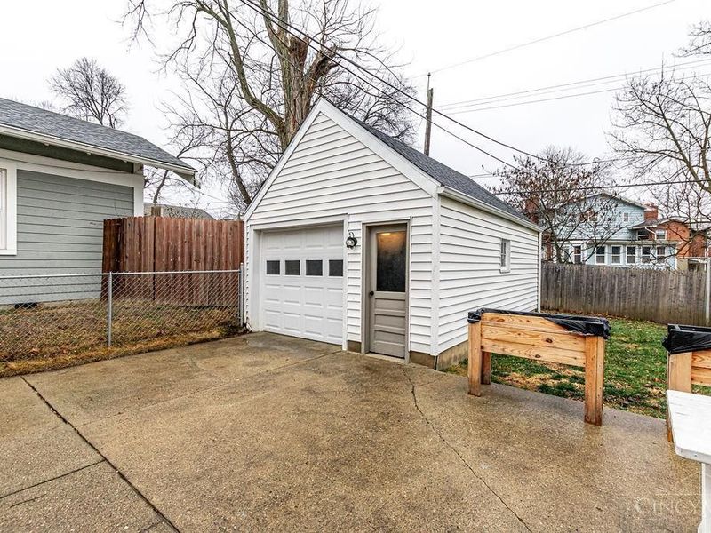 209 Aberdeen Drive, Middletown, OH 45042 Photo 14