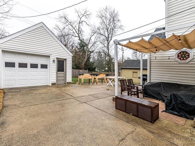 209 Aberdeen Drive, Middletown, OH 45042 Photo 6