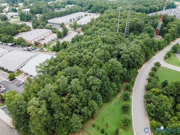 12781 Oak Lake Court, Midlothian, VA 23112