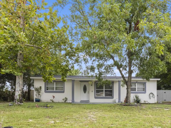 411 Shrewsbury Road, Mary Esther, FL 32569