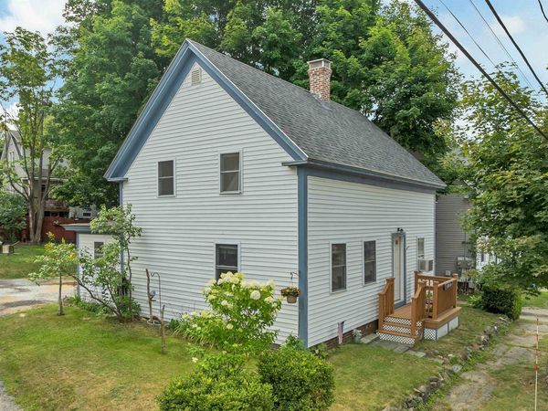 54 River Street, Franklin, NH 03235