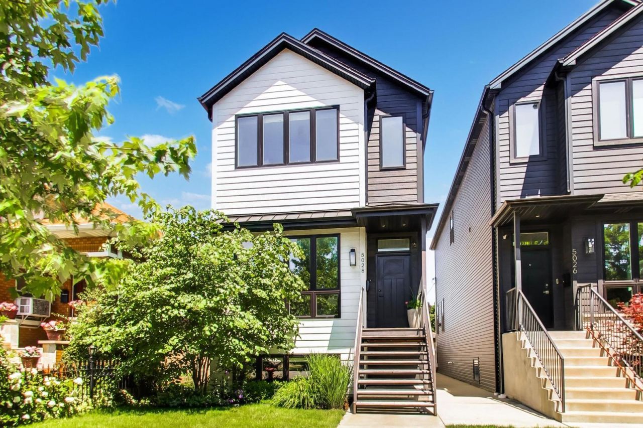 5028 W Ainslie Street, Chicago, IL 60630 Main Photo