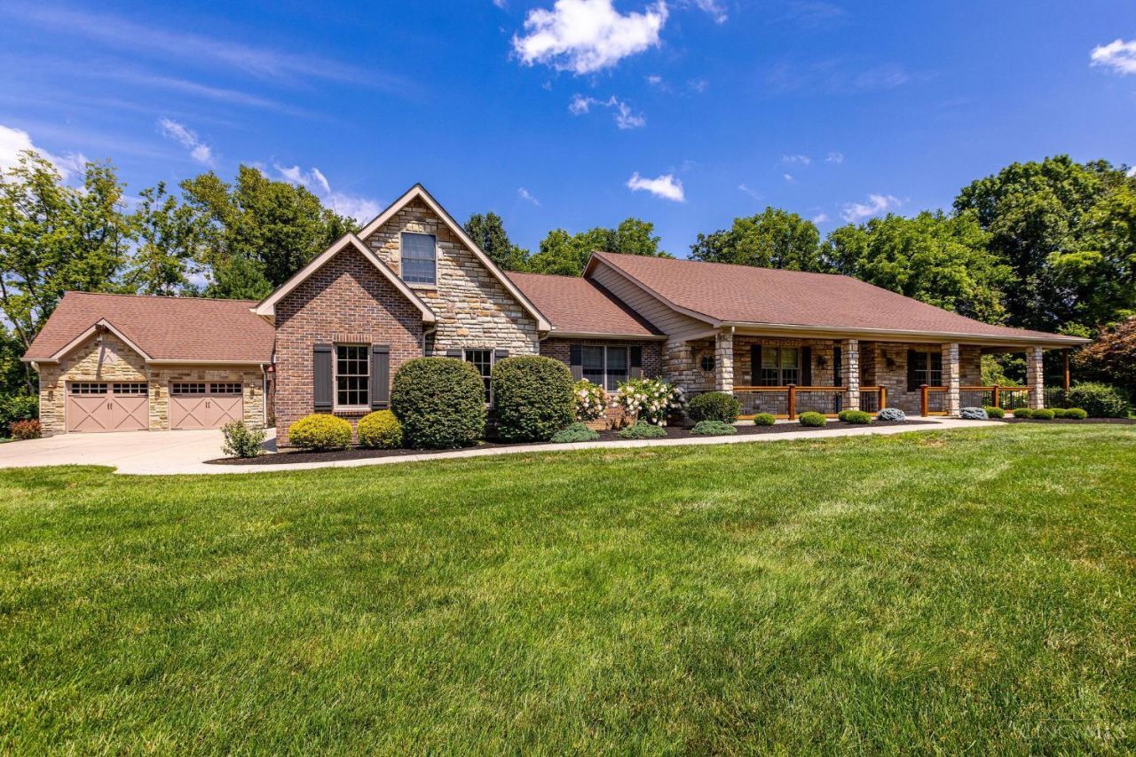 486 Baxter Road, Hamilton Twp, OH 45140 Main Photo