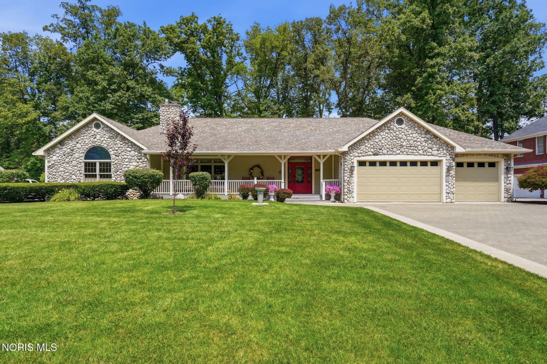 1406 Forest Park , Findlay, OH 45840 Main Photo