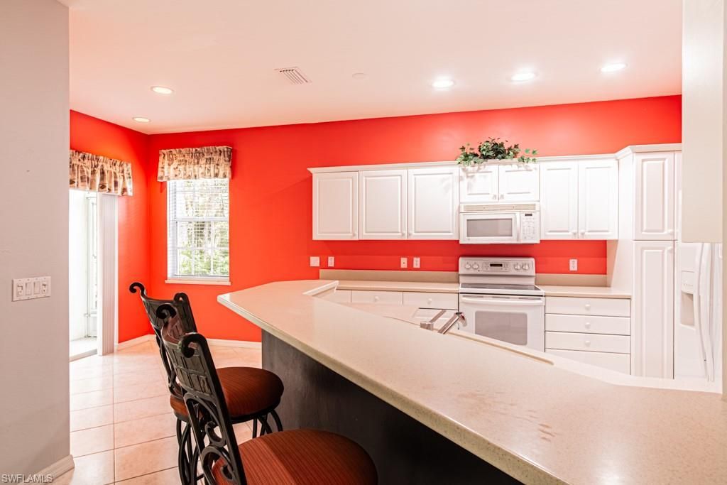 2215 Hawksridge Dr , Unit 802, Naples, FL 34105 Photo