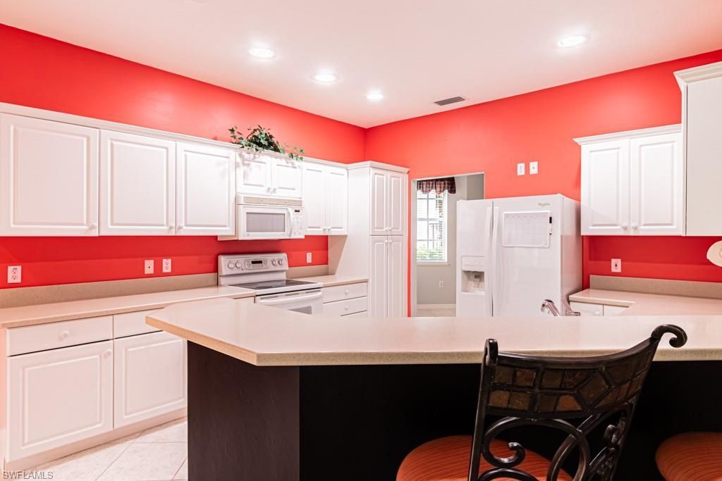 2215 Hawksridge Dr , Unit 802, Naples, FL 34105 Photo