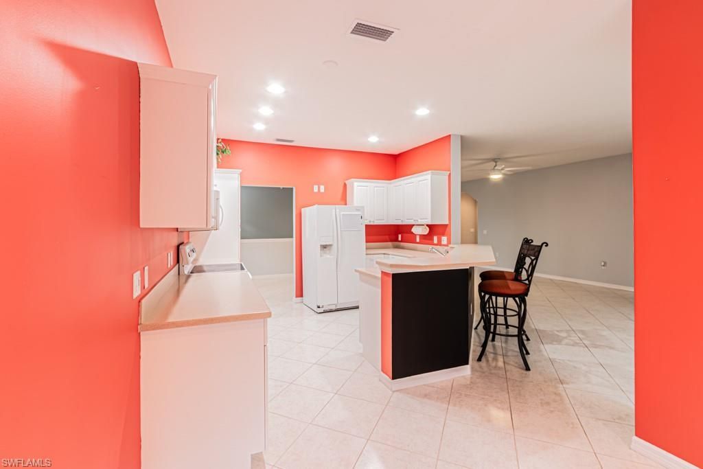 2215 Hawksridge Dr , Unit 802, Naples, FL 34105 Photo