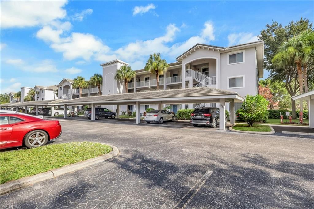 7835 Regal Heron Cir, Unit 304, Naples, FL 34104 Photo