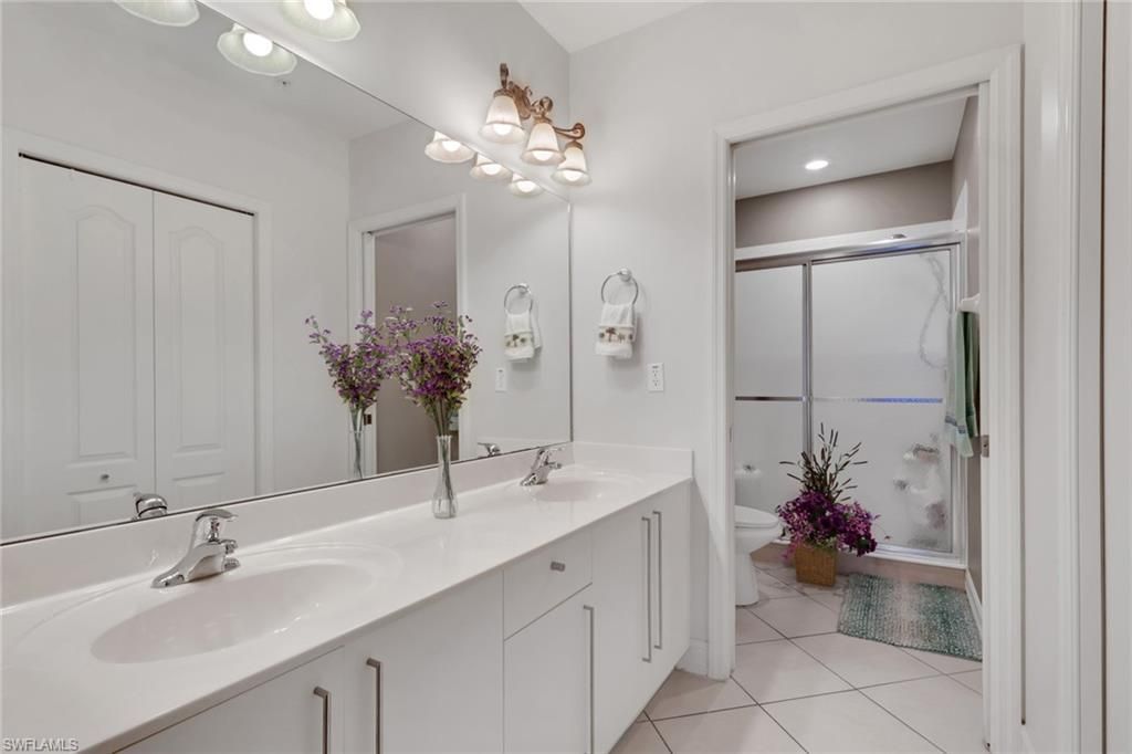 7835 Regal Heron Cir, Unit 304, Naples, FL 34104 Photo