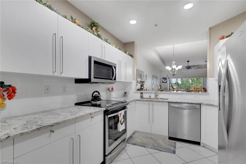 7835 Regal Heron Cir, Unit 304, Naples, FL 34104 Photo