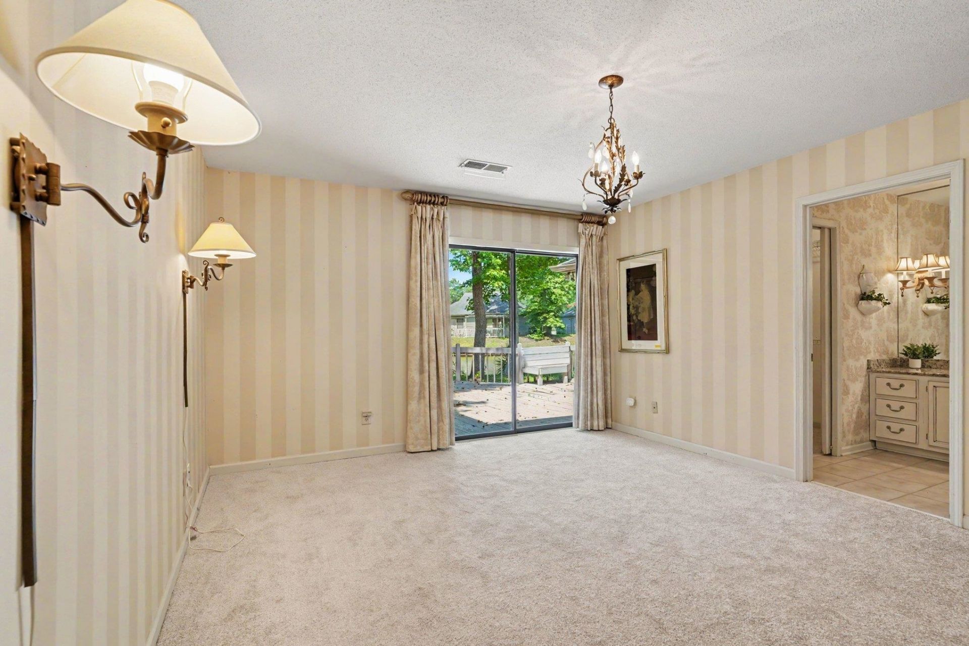 104 Hickory Dr. Photo 12