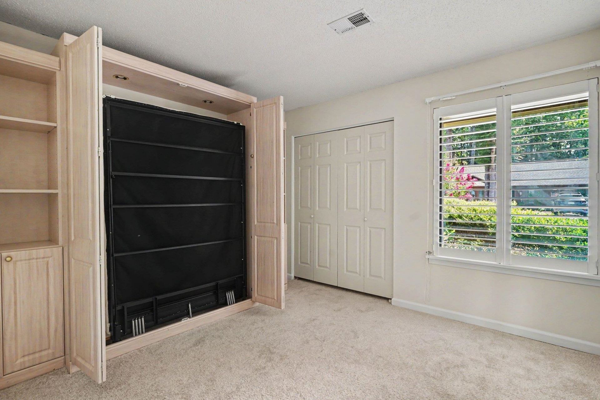 104 Hickory Dr. Photo 17
