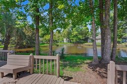 104 Hickory Dr. photo 4