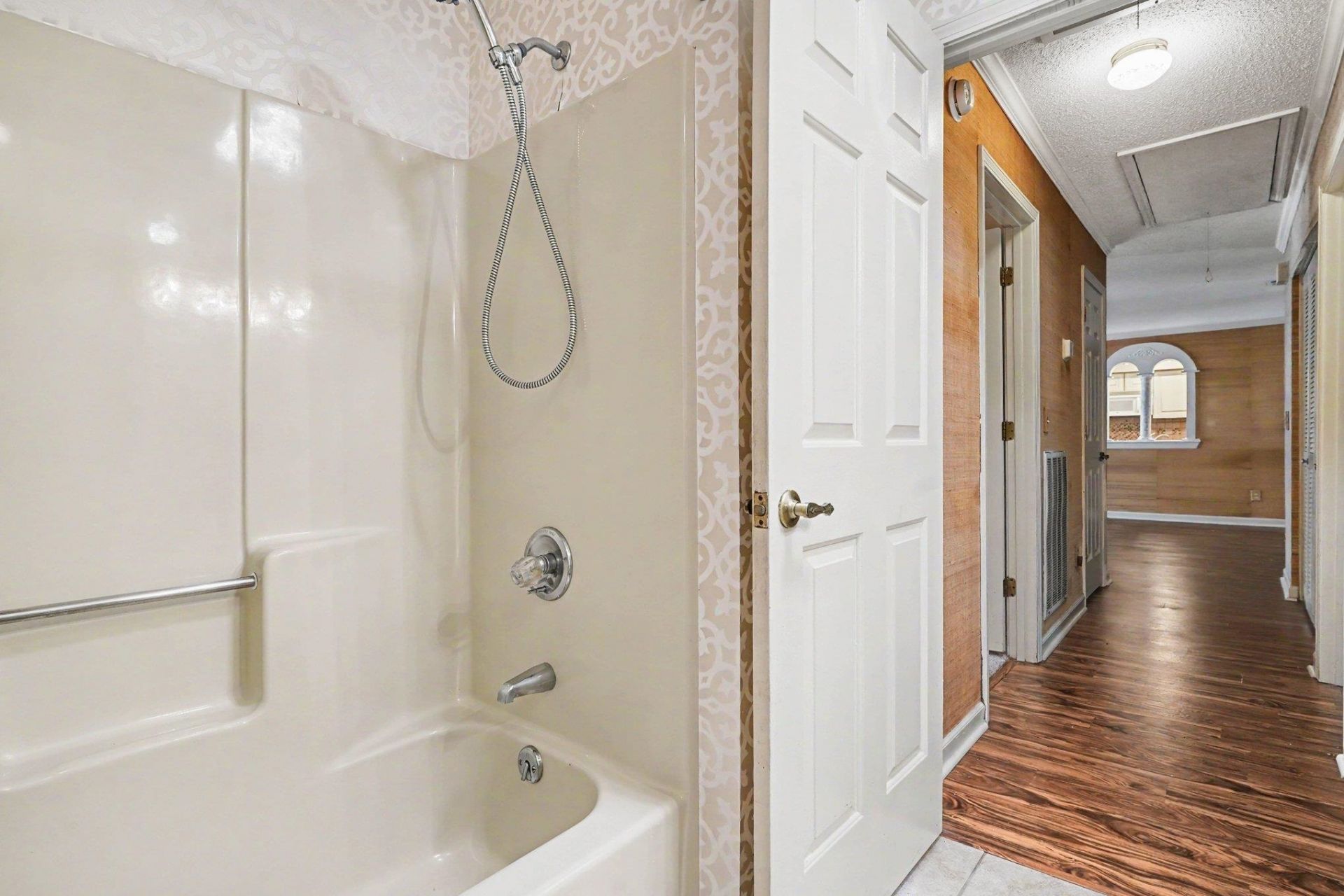 104 Hickory Dr. Photo 21