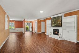 104 Hickory Dr. photo 4