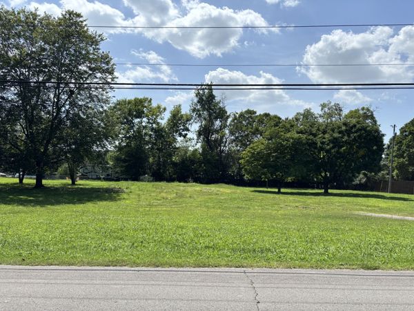 104 McArthur Dr , Old Hickory, TN 37138