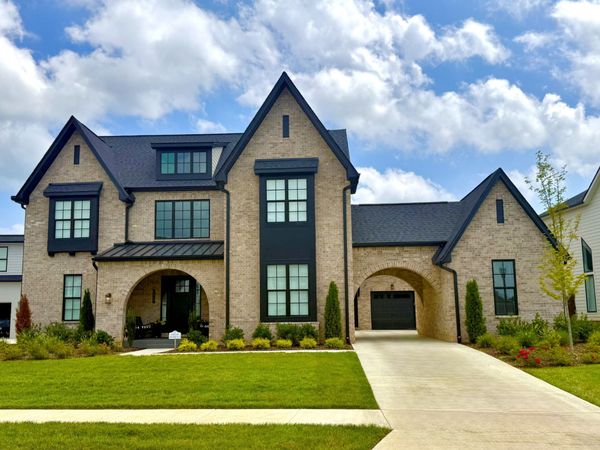 7517 Sutcliff Dr , College Grove, TN 37046