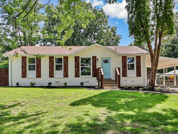 824 Garrettsburg Rd , Clarksville, TN 37042