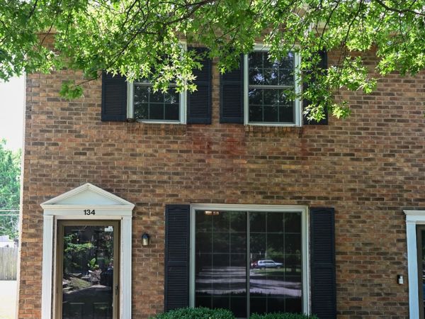 134 McMurray Cir, Nashville, TN 37211