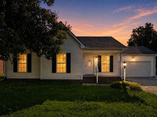234 Putter Point Dr , Gallatin, TN 37066