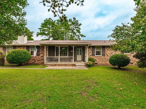 111 Paxton Dr , Hendersonville, TN 37075
