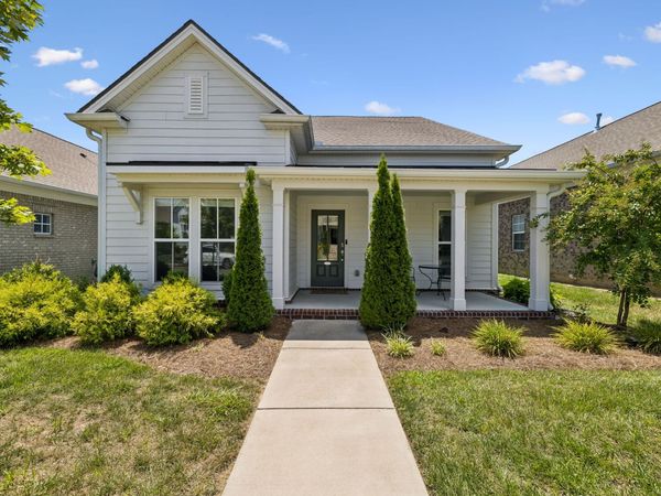 716 Goswell Dr , Nolensville, TN 37135