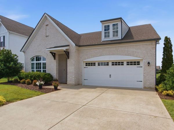 304 Eastwood Ln , Spring Hill, TN 37174