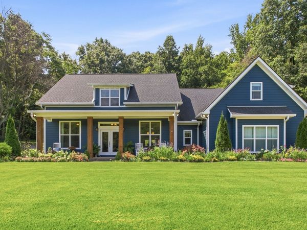 1007 Scenic Dr , Pulaski, TN 38478