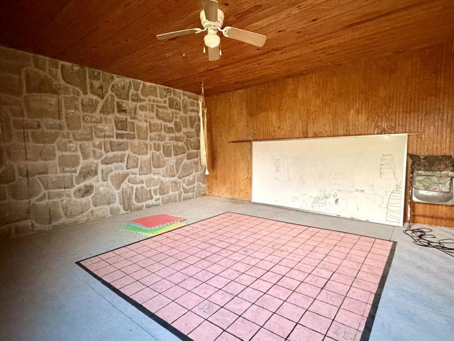 Property Image 44