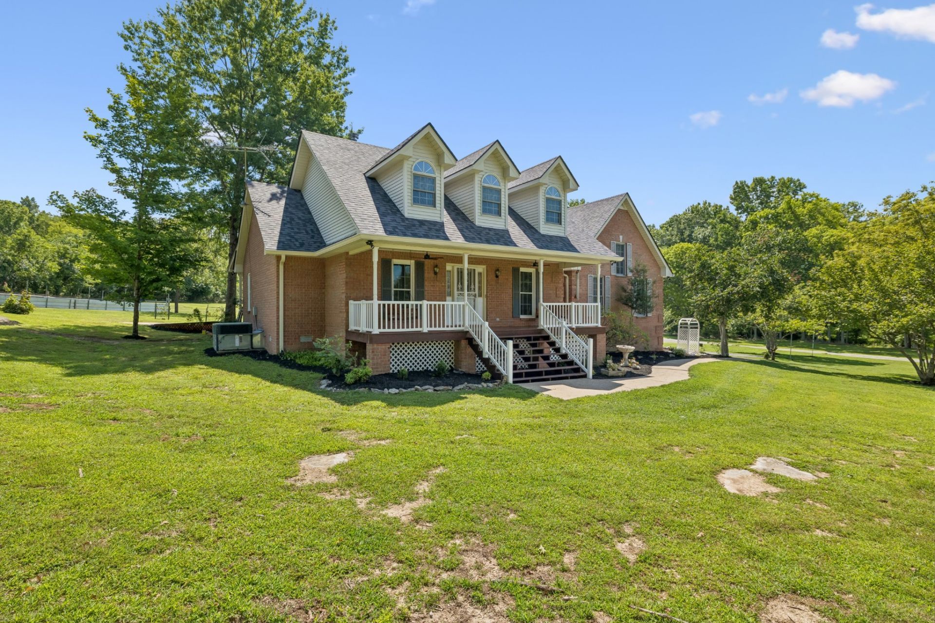 6284 SE Tater Peeler Rd , Lebanon, TN 37090 Main Photo