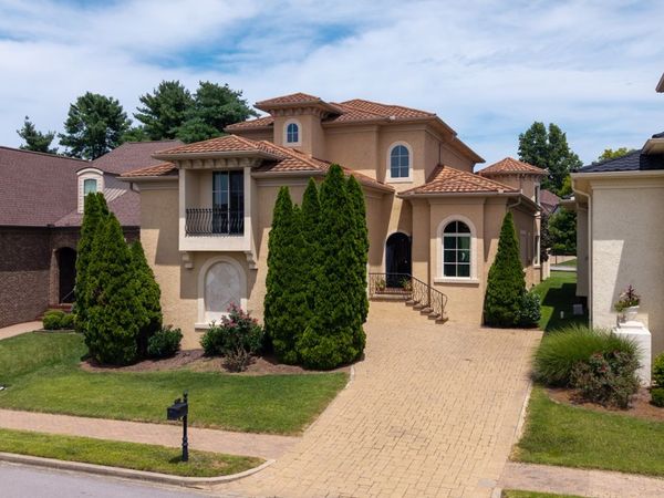 891 Fairington Pvt Way , Gallatin, TN 37066