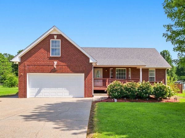 106 Teton Ct, Portland, TN 37148