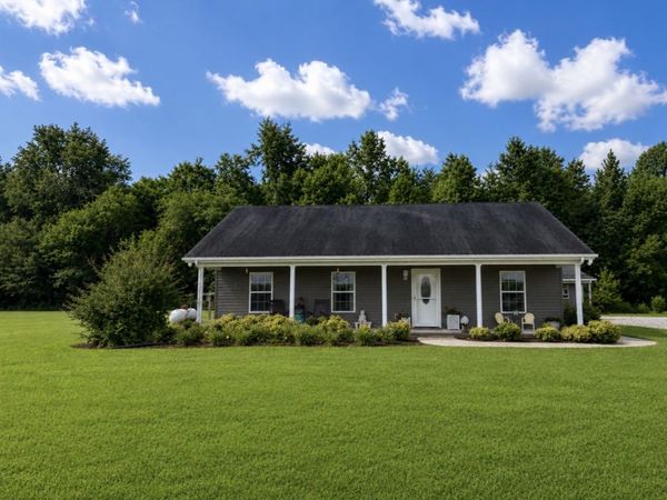 130 Bell Rd , Morrison, TN 37357