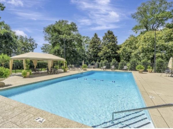 4215 Harding Pike , Unit 503, Nashville, TN 37205