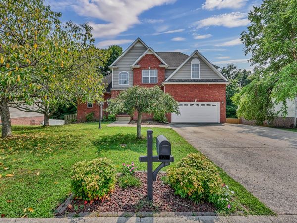 510 Winding Bluff Way , Clarksville, TN 37040
