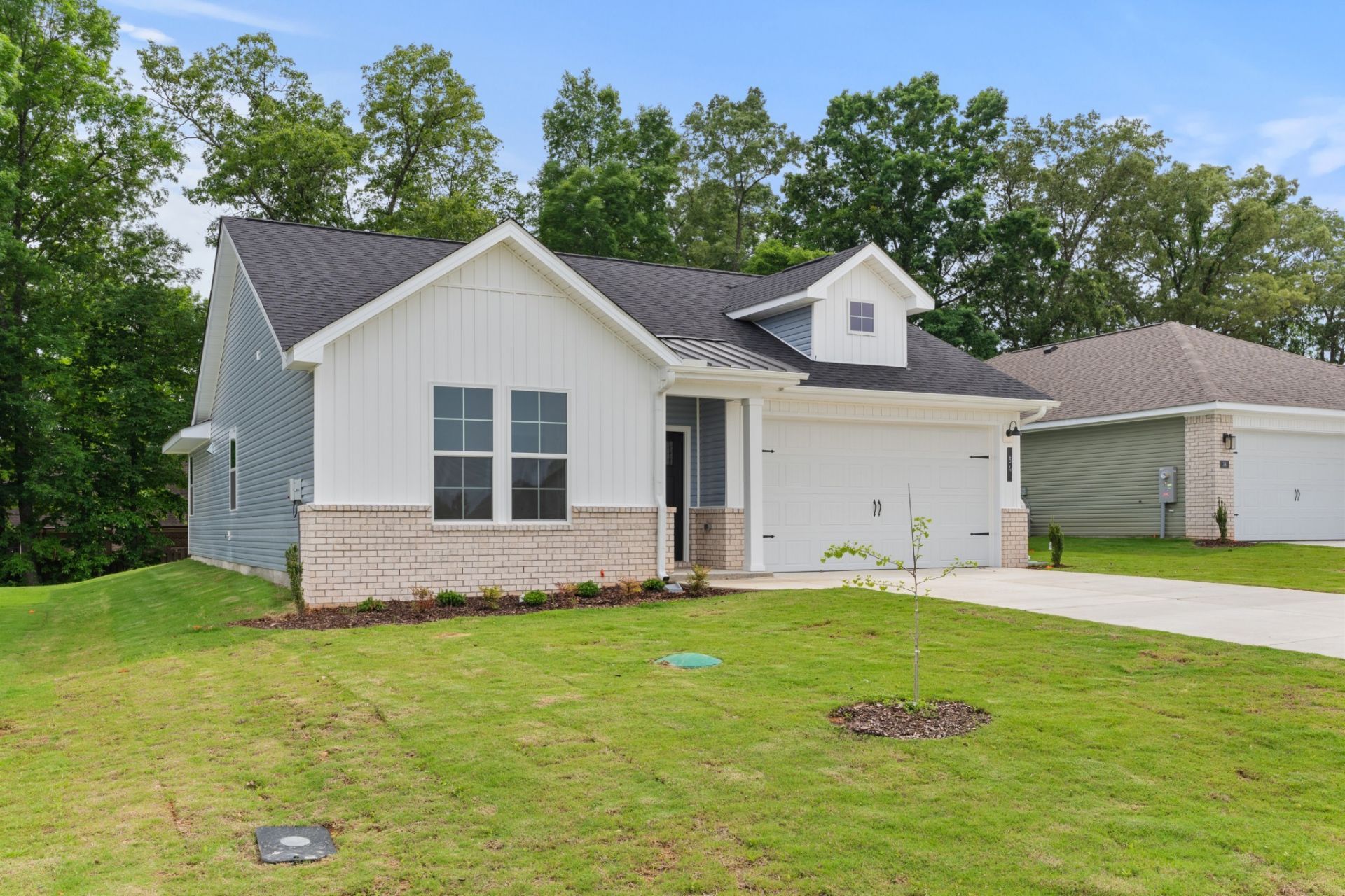 34 Aurora Cir, Fayetteville, TN 37334 Main Photo