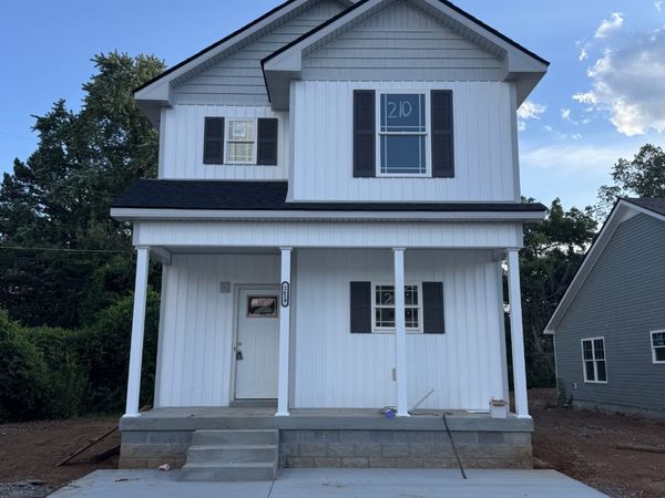 2619 Scott Dr , Clarksville, TN 37042