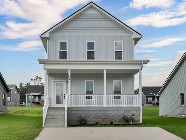 2667 Scott Dr , Clarksville, TN 37042
