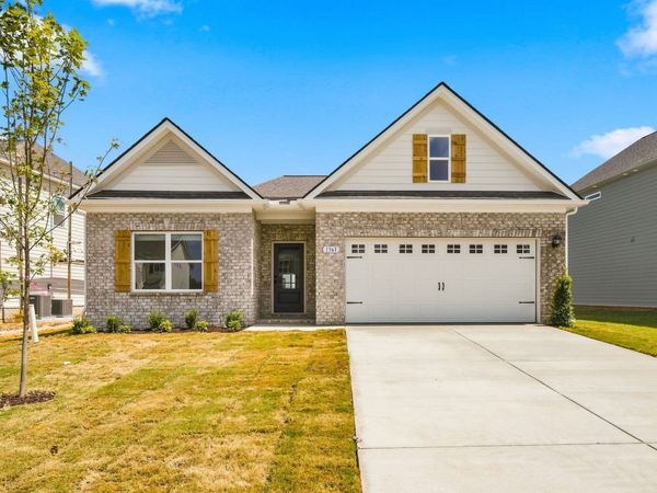 1361 English Oak Drive , Clarksville, TN 37043