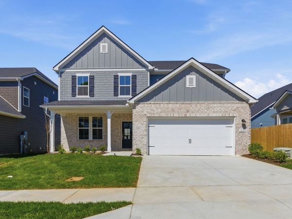 1235 Wallace Way E, Hermitage, TN 37076