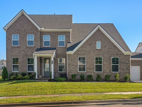 464 Tomlinson Pointe Dr , Mount Juliet, TN 37122