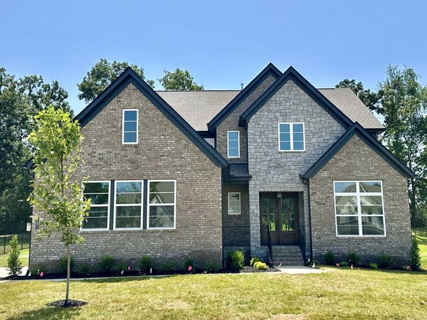 7291 Orrinshire Dr, Fairview, TN 37062