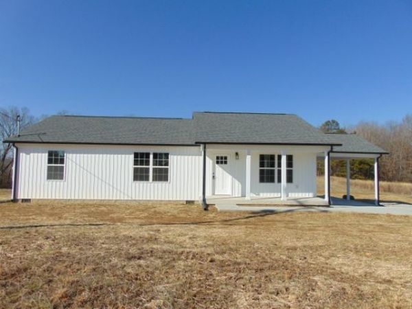 3969 Buffalo Rd , Summertown, TN 38483