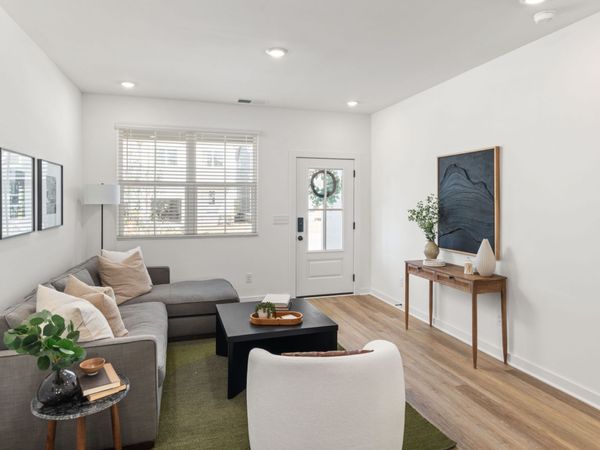 1128 Marlowe Lndg , Nashville, TN 37207