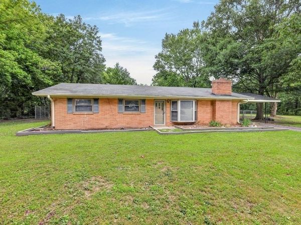 123 Houston Bell Road , Manchester, TN 37355